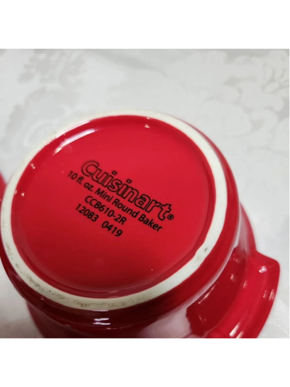 2 Mini CUISINART RED CERAMIC BAKEWARE Casseroles Ramekins W LID 10 Oz